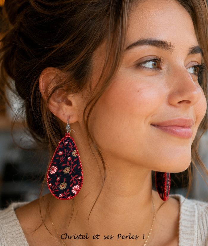Boucles d'oreilles gouttes tissu floral Boucles d'oreilles gouttes tissu floral
