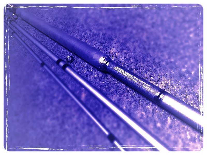 Atomsix Dark Matter 55g Salmon Distance Rod