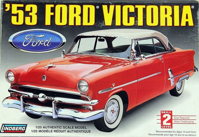 1953 Ford Victoria Hardtop Model Kit 1:25 Scale Lindberg