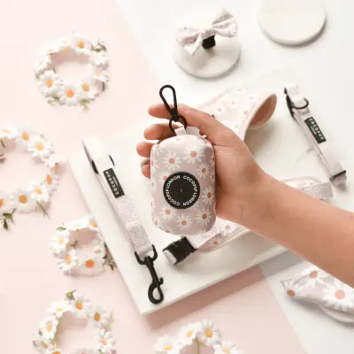 Cocopup - Daisy Chain - Poepzakhouder