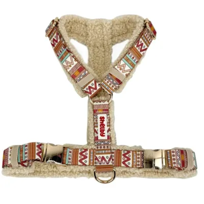 Shelby - Harnas met etnische print en schapenvachtvoering