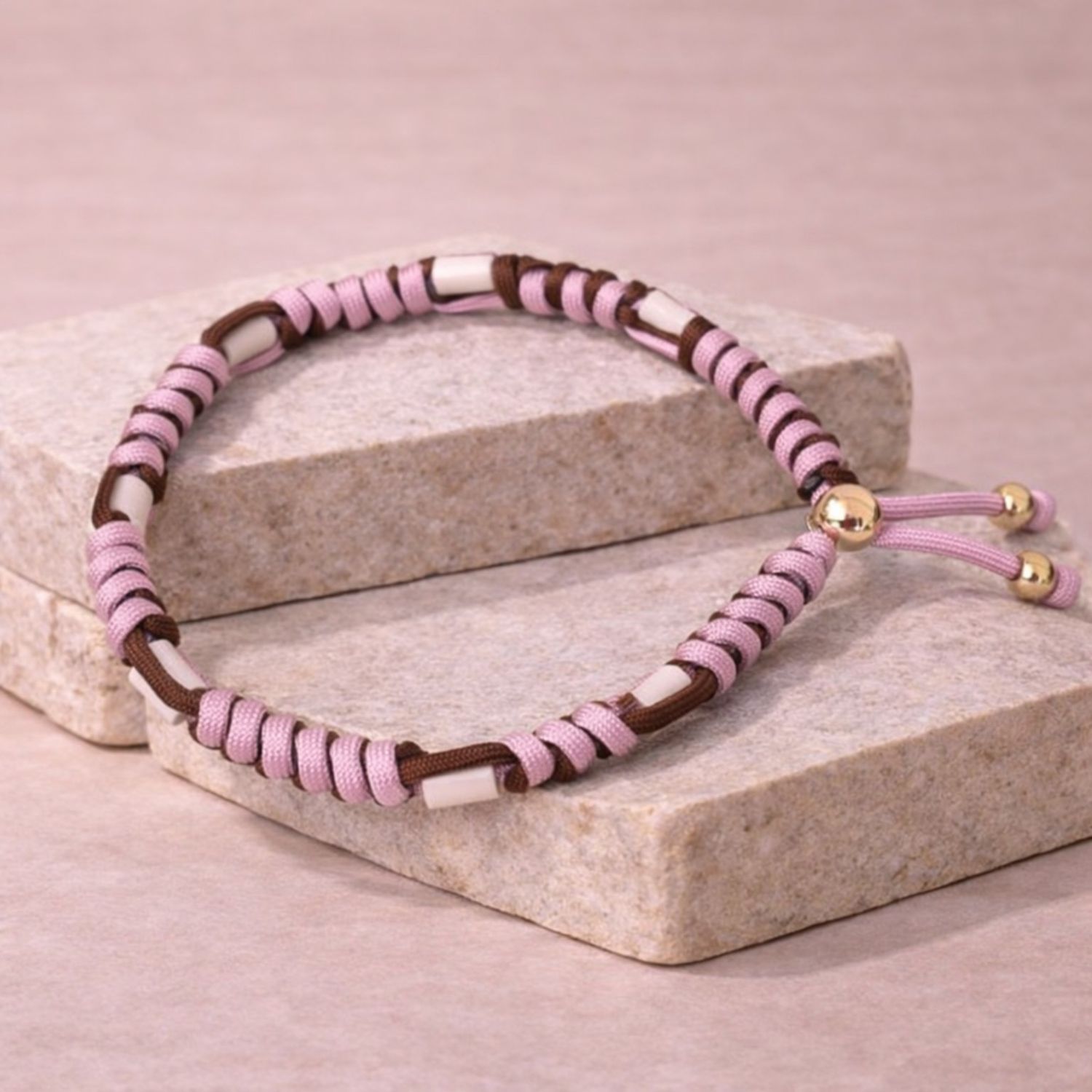 NO.27 Pink Latte - Natuurlijke EM-X Anti-Tekenband - 38/42cm