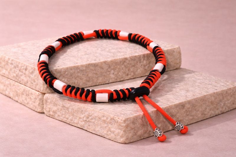 NO.29 Lava Noir - Natuurlijke EM-X Anti-Tekenband - 35/39cm NO.29 Lava Noir - Natuurlijke EM-X Anti-Tekenband - 35/39cm