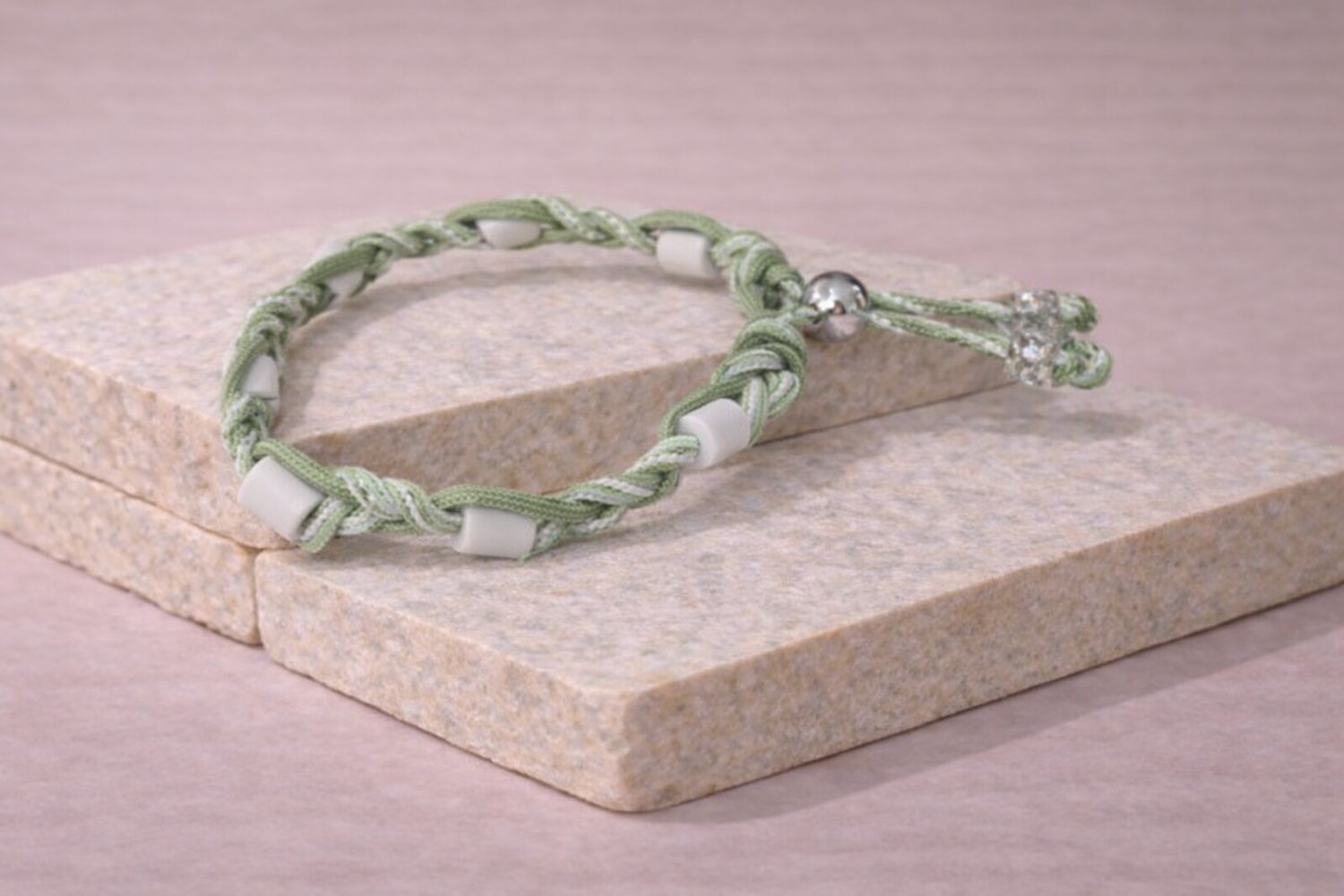 NO.32 Guacamole Glow - Natuurlijke EM-X Anti-Tekenband - 25/29cm