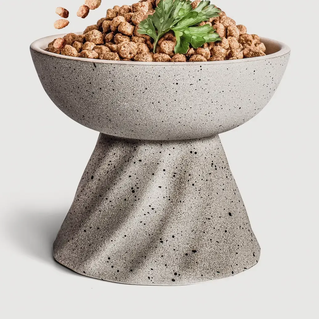 ne&amp;no - verhoogde keramische voerkom voor katten in steenlook