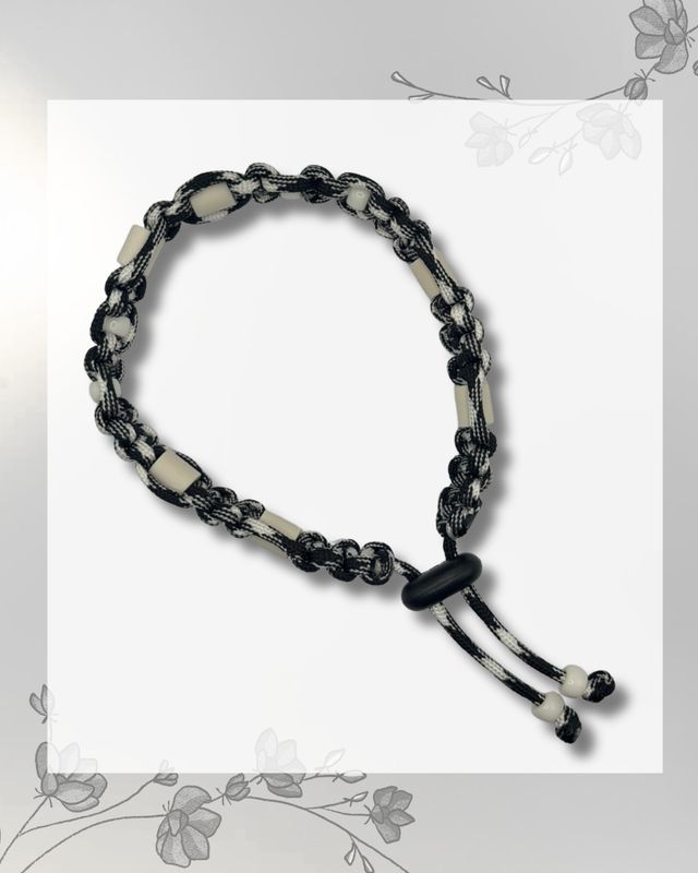 No.30 Eclipse – Natuurlijke EM-X Anti-Tekenband - 33/37cm No.30 Eclipse – Natuurlijke EM-X Anti-Tekenband - 33/37cm