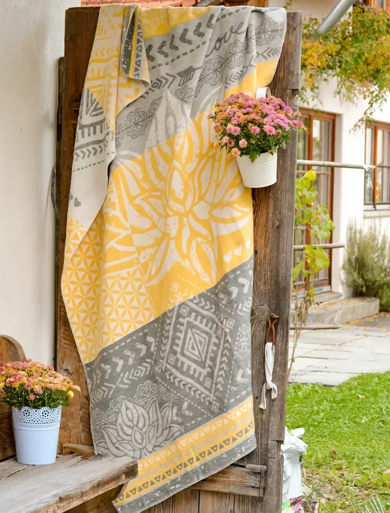 Cuddly Pledd Gulgrå/Blanket Yellowgrey Organic