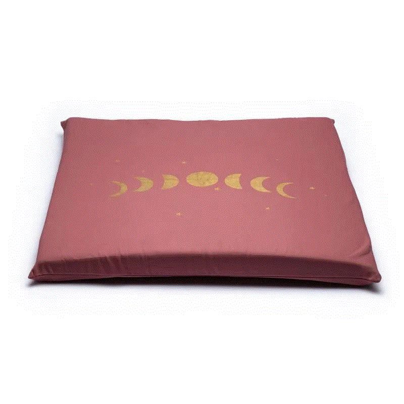 Trekk Til Meditasjonsmatte/Cover For Meditation Mat, Farge og motiv/Color and design: Burgunder-månefaser/Burgundy-moon phases