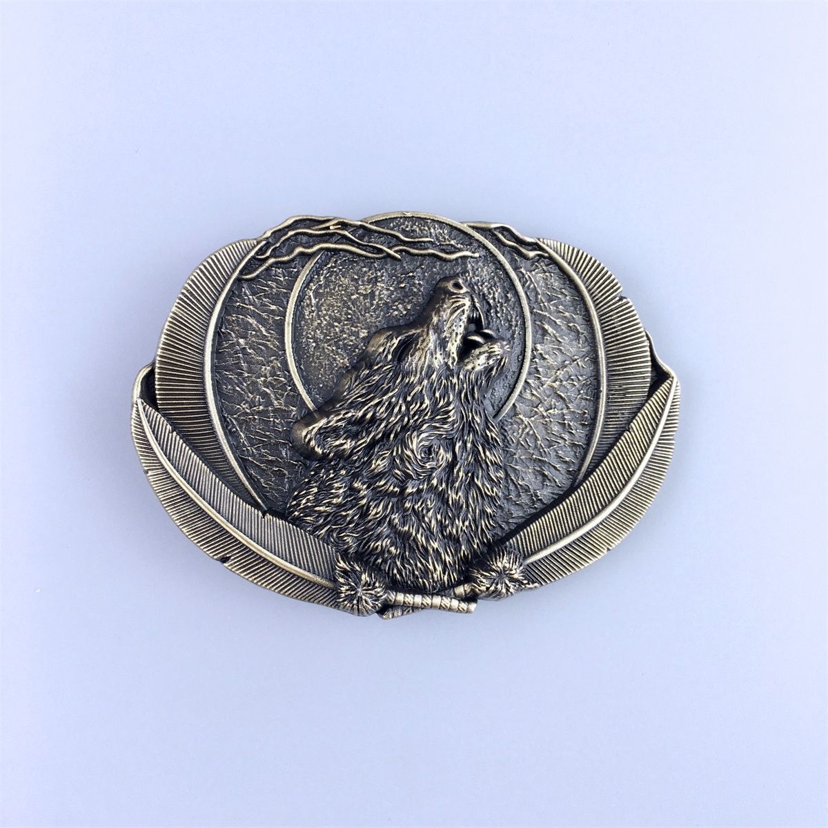 Vintage Bronze Plated Western Moon Wolf Oval Belt Buckle Hebilla