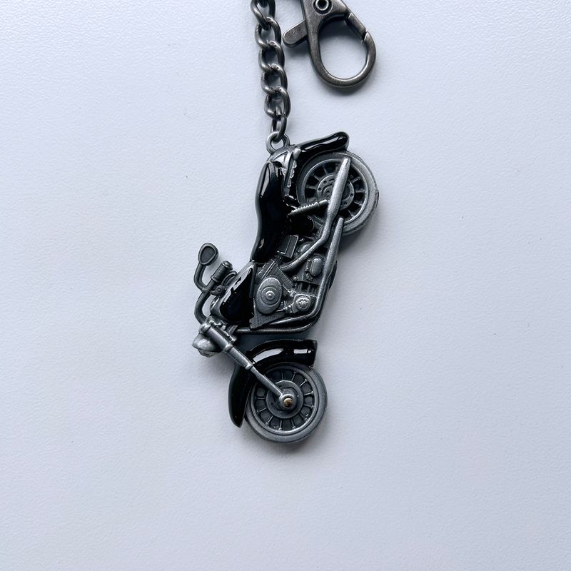 Vintage Black Enamel Rhinestone Biker Rider Metal Charm Pendant Key Ring Key Chain KEYRING-AT058BK