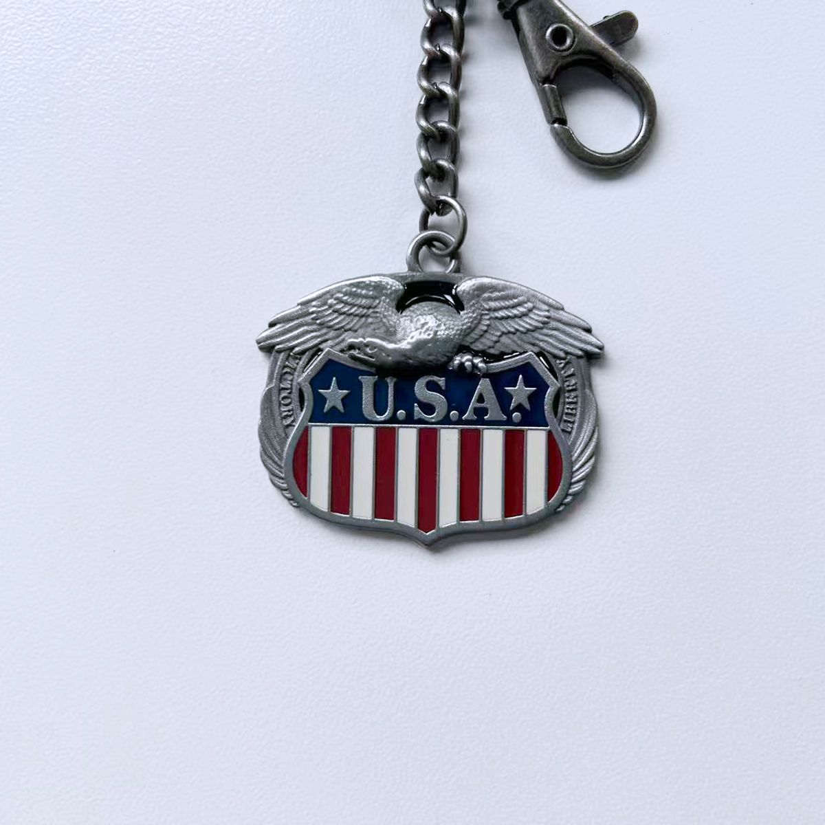 Vintage Western US Flag Eagle Pride Metal Charm Pendant Key Ring Key Chain KEYRING-3D040