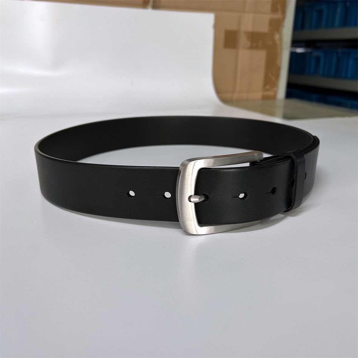 Black Genuine Leather Belt With Stainless Steel Pin Buckle BELT1-014BK-SS001
