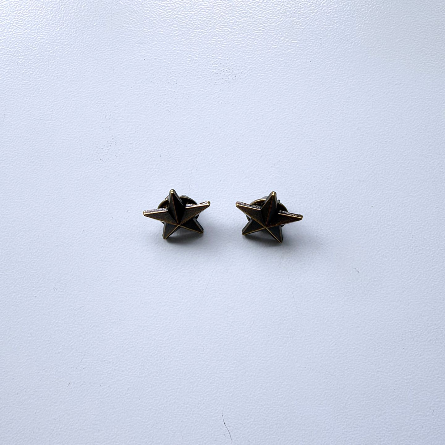 Antique Bronze  Western Star Collar Tip Brooch 1 Pair With Butterfly Clutch CT-MN011AB