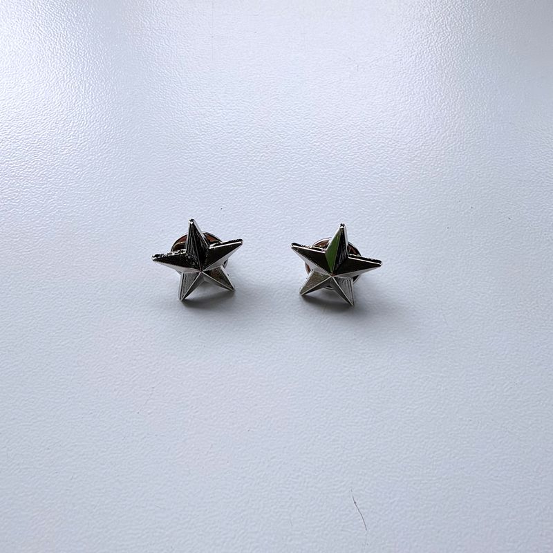 Bright Silver Western Star Collar Tip Brooch 1 Pair With Butterfly Clutch CT-MN011BR