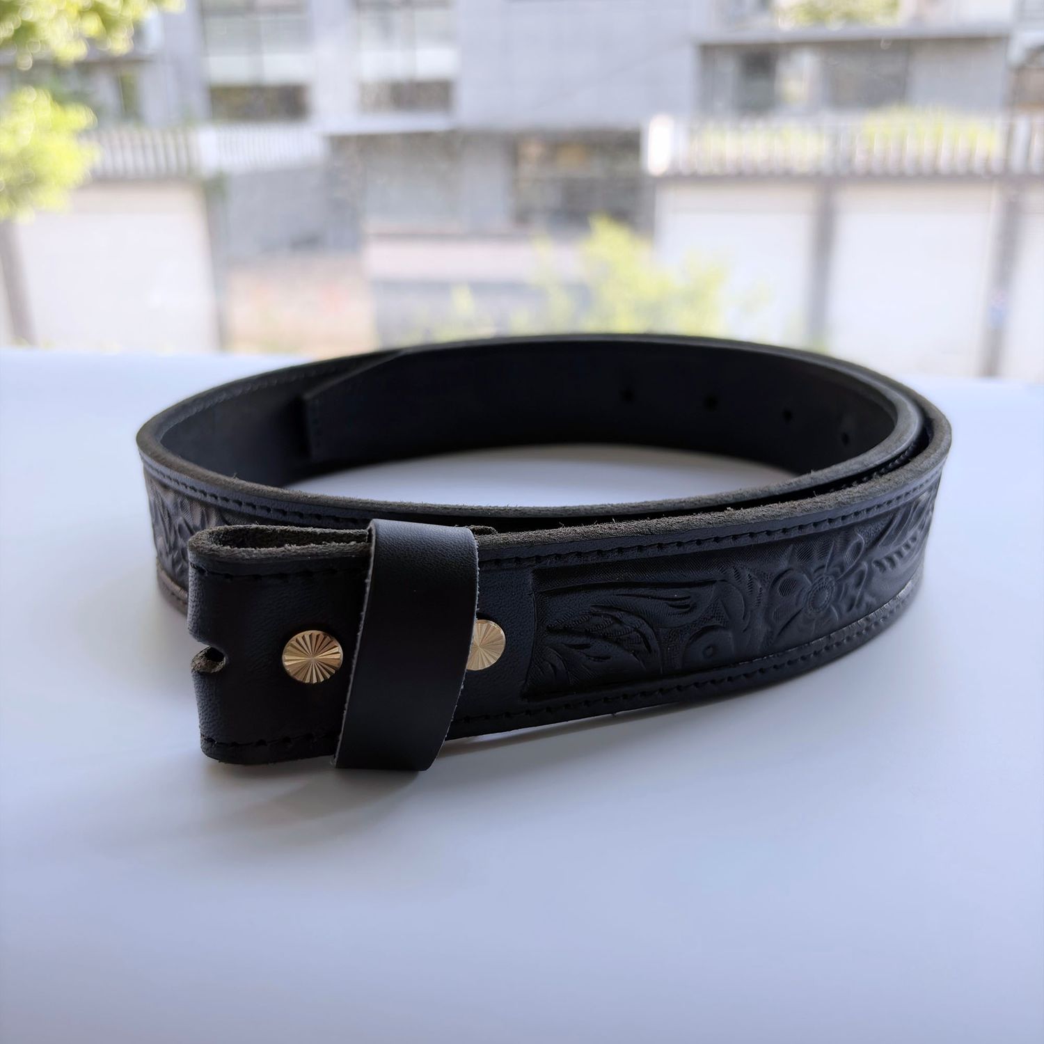 Hand Crafted Western Flowers Solid Genuine Leather Belt With Brass Screws BELT1-003BK-BS