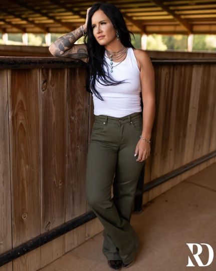 SIGNATURE TROUSER - SAGE