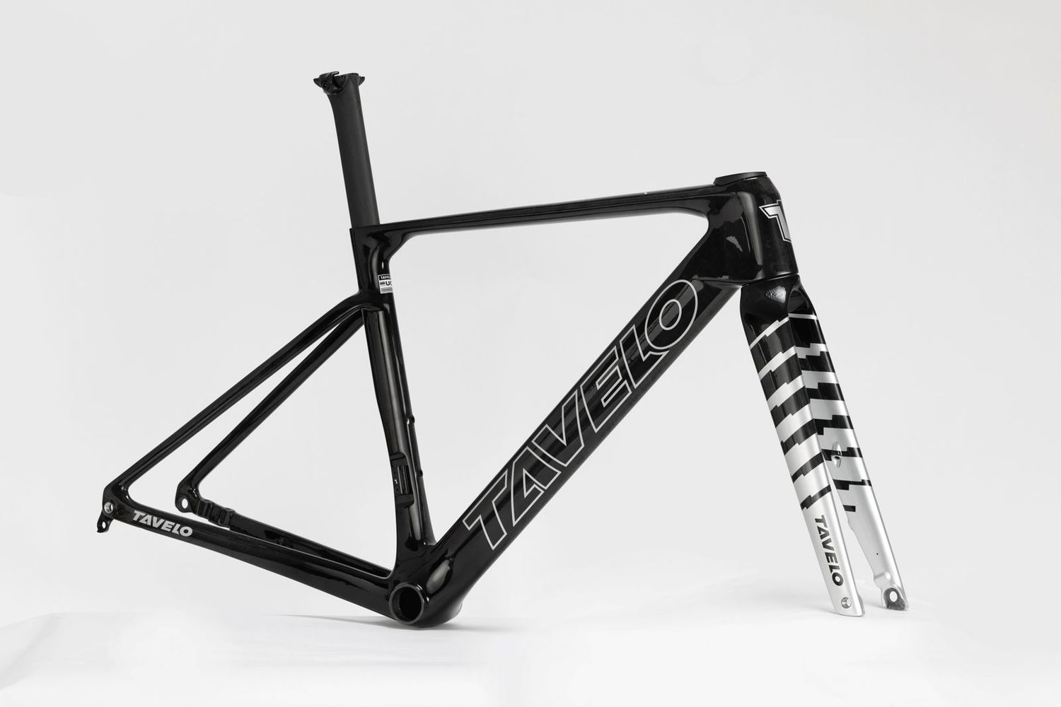 TAVELO Arow WATT Black