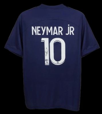 Neymar Jr. Trikot Nr. 10 von Paris Saint-Germain, signiert  Replika-Trikot von Paris Saint-Germain, signiert von Neymar Jr. Nr. 11  Authentifizierung: Beckett-Hologramm  Lieferzeit: 10–20 Tage. Nach Ihrer Bestellung erhalten Sie alle Details. Neymar