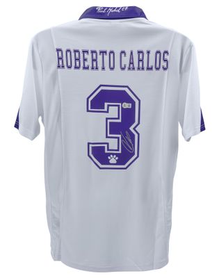 Camiseta Roberto Carlos 3 Real Madrid 1997-1998 Autografiada. Camiseta Real Madrid 97/98 Autografiada por Roberto Carlos. Camiseta Real Madrid 97-98 Autografiada.  Réplica de la camiseta Real Madrid 1997-1998 Autografiada por Roberto Carlos.  Autenti
