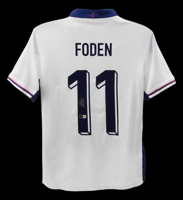 England-Trikot Nr. 47 von Foden (Saison 2024/25) mit Autogramm  Originales, signiertes England-Trikot von Foden (Nr. 47)  Echtheitszertifikat: BECKETT  Lieferzeit: 10–20 Tage.