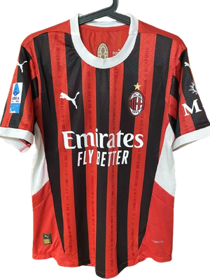 Versione indossata dalla partita AC Milan 2024 2025 Versione replica della maglia Versione indossata Maglia Stagione 24/25