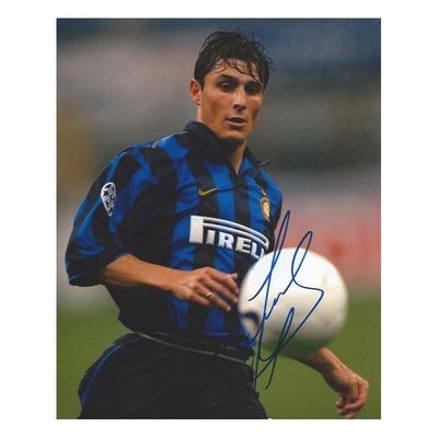 Inter Javier Zanetti Foto Autografada Inter Foto Autografada Assinada SC Autografada Zanetti Inter Itália Scudetto Inter Javier Zanetti Foto Assinada Autógrafo Inter Foto Autografada Assinada Javier Zanetti Capitão Trator Zanetti Autografado Zanetti