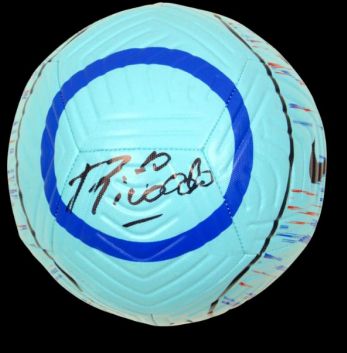 Rivaldo autographed ball RIVALDO  autographed autographed ball KAKA  Ball Signed Autographed Autographs Rivaldo  Authentication: Beckett Hologram  Actual delivery time: 10-20 days. Once you place your