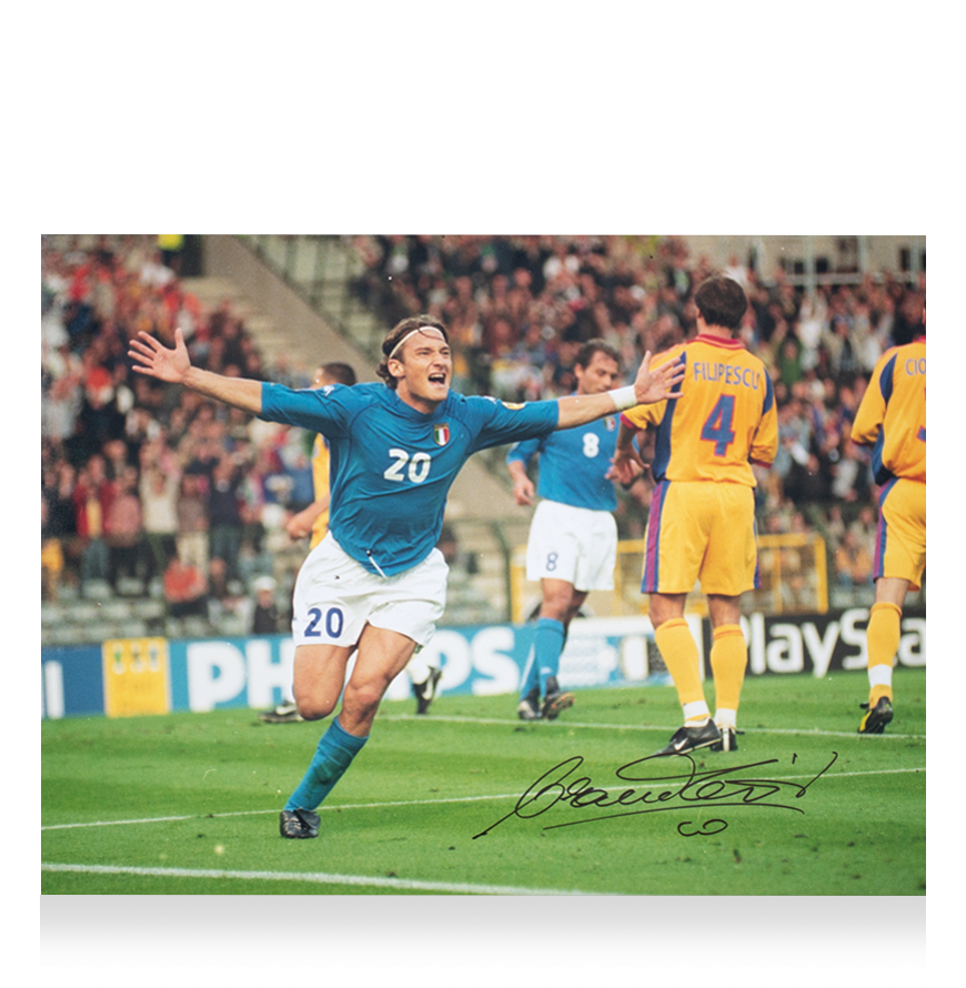 Francesco Totti Italy Francesco Totti Signed Italy Photo: UEFA EURO 2000 Goal vs Romania TOTTI  Signed SIGNED  Shirt ICONS