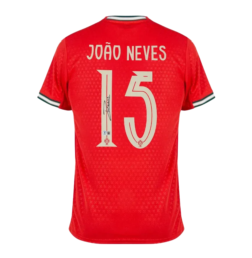 Maglia da casa del Portogallo 2025 autografata da Joao Neves. Maglia autografata da NEVES JOAO. Maglia originale ICONS del Portogallo.  Autenticazione: Ologramma ICONS.  Tempi di consegna effettivi: 10-20 giorni. Una volta effettuato l'ordine, riceve