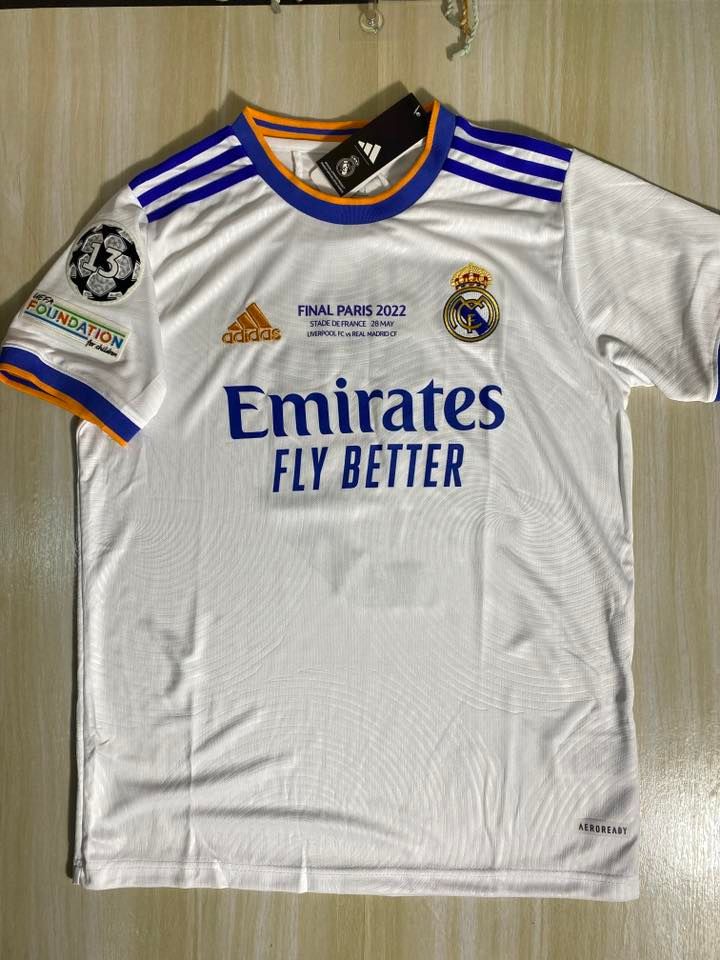 Real Madrid Final Champions 2022  Retro