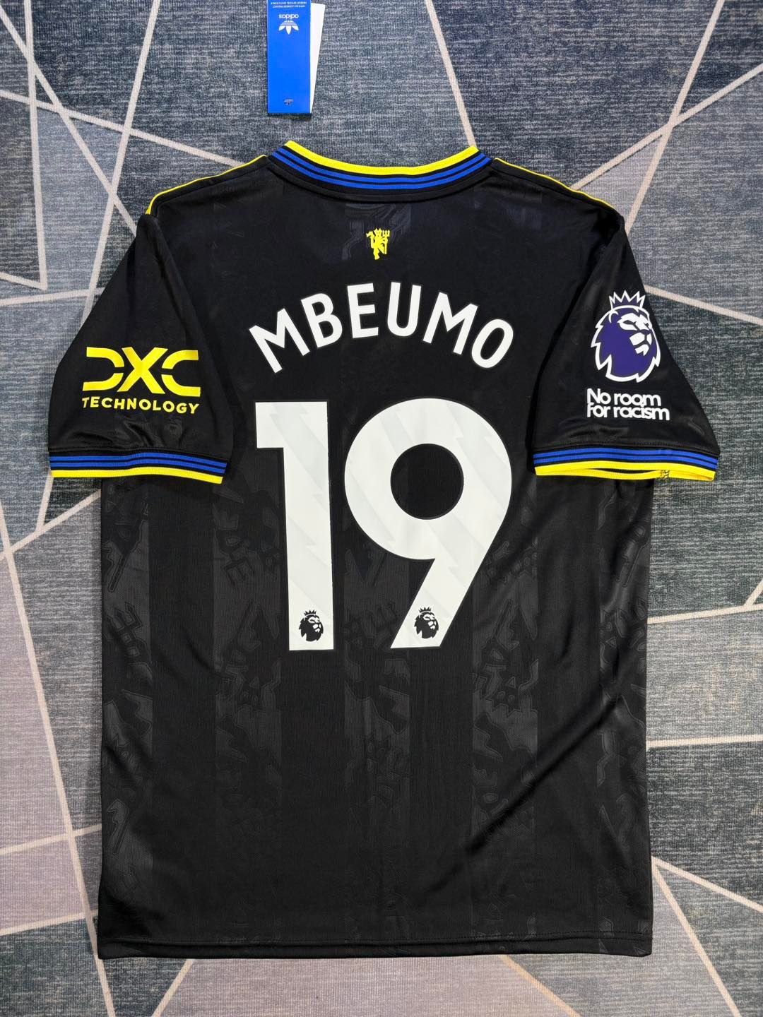 Manchester United 2025 2026 Mbeumo 19