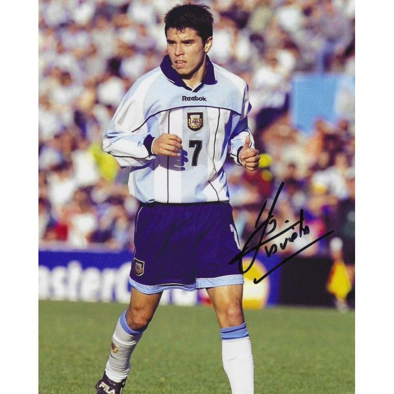 Javier SAVIOLA autograph Photo  autographed  Signed photo 8x10 inch. Autographed Signed Argentina Saviola  Autographed SAVIOLA