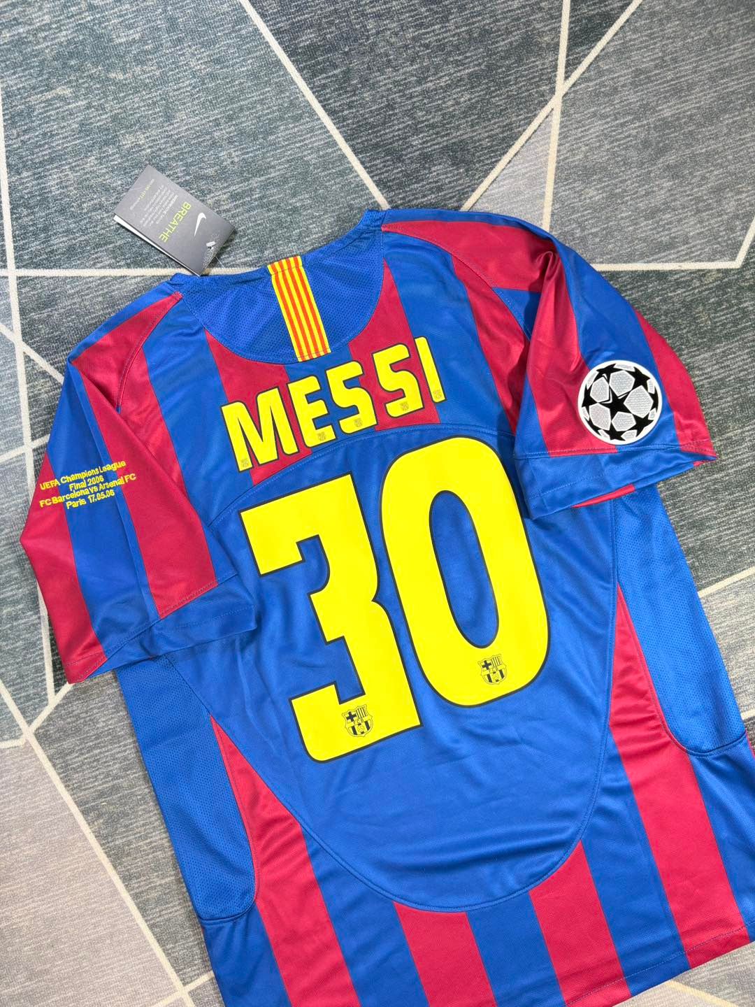 Barcelona Final Champions League Paris 2005  Retro MESSI 30