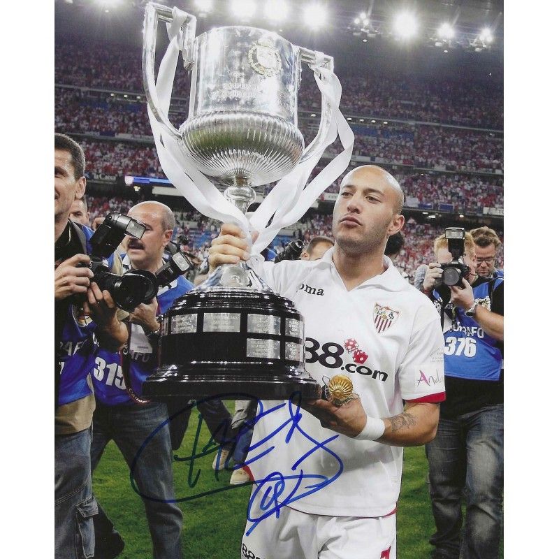 Ernesto Javier CHEVANTON autograph Photo Autograph Signed Photo Siviglia   autograph Photo  autographed  Signed photo 8x10 inch. Autographed Signed  Autographed