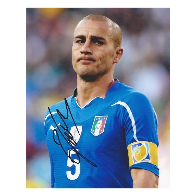 Italy Fabio Cannavaro  autograph  Signed photo 8x10 inch. Autographed Signed Italy Cannavaro Autographed CANNAVARO