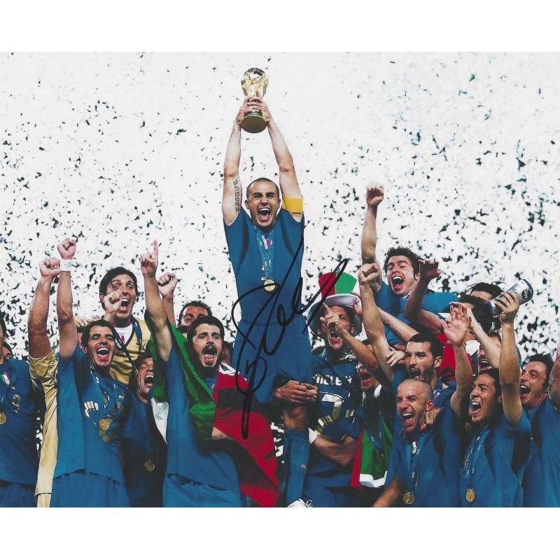 Italy Fabio Cannavaro  autograph  Signed photo 8x10 inch. Autographed Signed Italy Cannavaro Autographed CANNAVARO