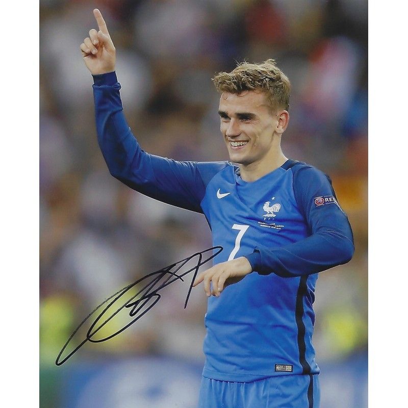 FRANCE Antoine GRIEZMANN  autograph  Signed photo 8x10 inch  Autographed Signed France Antoine GRIEZMANN  Autographed Griezmann
