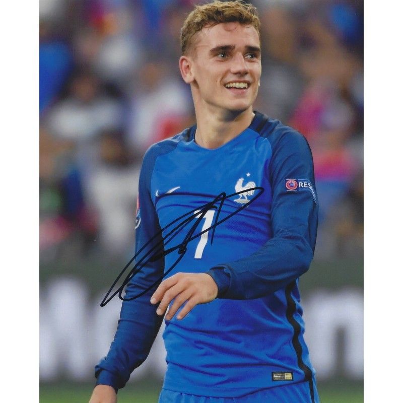 FRANCE Antoine GRIEZMANN  autograph  Signed photo 8x10 inch  Autographed Signed France Antoine GRIEZMANN  Autographed Griezmann