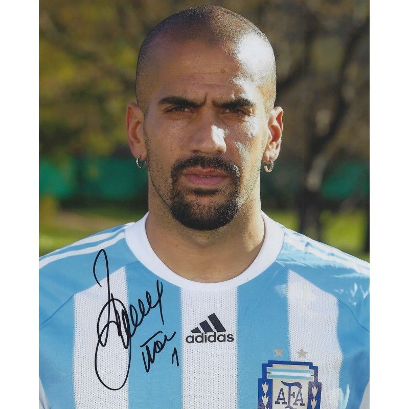 ARGENTINA  Juan Sebastian VERON   autograph  Signed photo 8x10 inch. Autographed Signed Argentina Juan Sebastian VERON   Autographed Veron Juan
