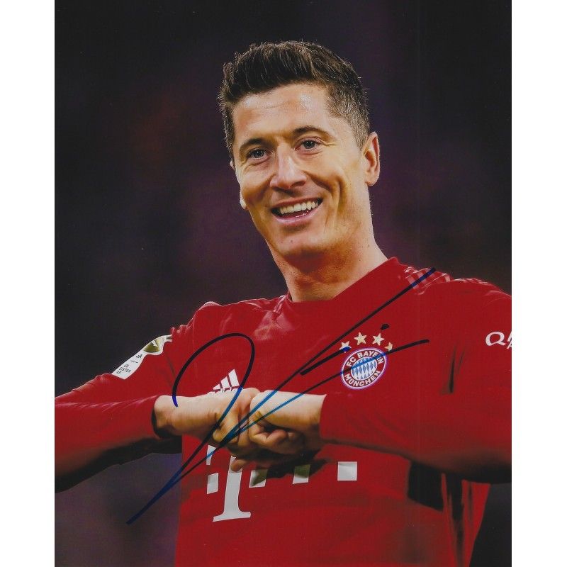 Robert LEWANDOWSKI Bayer Munich autograph  Signed photo 8x10 inch. Autographed Signed Robert LEWANDOWSKI  Autographed  Bayer Munich