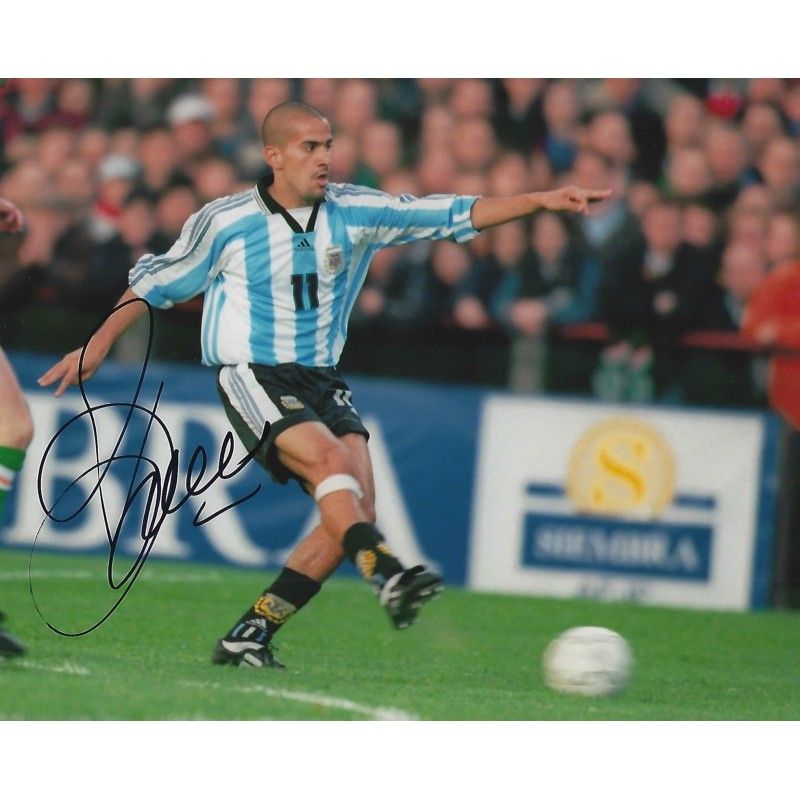 ARGENTINA  Juan Sebastian VERON   autograph  Signed photo 8x10 inch. Autographed Signed Argentina Juan Sebastian VERON   Autographed Veron Juan