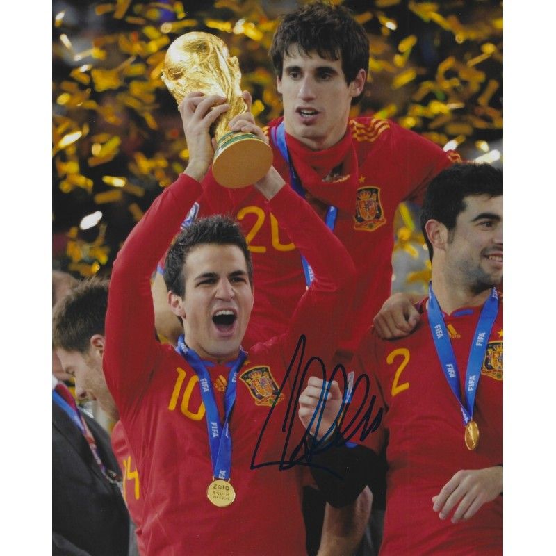 SPAIN Cesc Fabregas autograph  Signed photo 8x10 inch. Autographed Signed Spain FABREGAS Autographed Fabregas Cesc