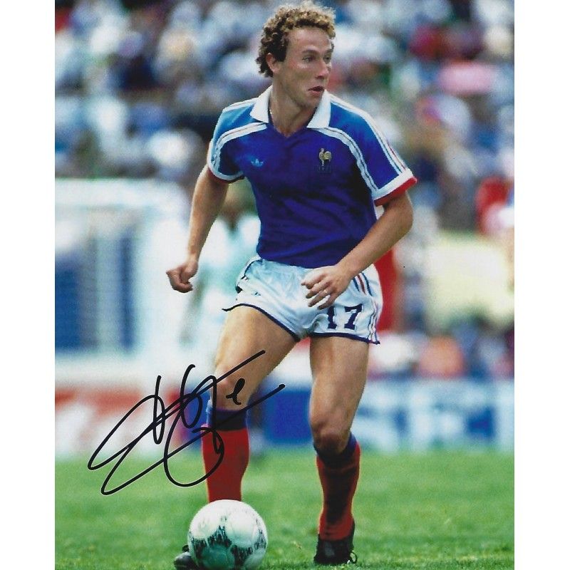 Fotografía autografiada de Jean Pierre Papin, Francia, tamaño 8x10 pulgadas. Autografiada por Pierre Papin.  Autenticación: SIGNATURE COLLECTION  Tiempo de entrega estimado: 10-20 días.  Una vez realizado el pedido, recibirá toda la información detal