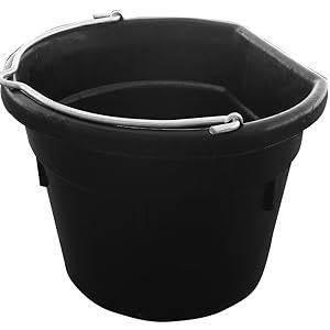 Rubber Bucket - 8 Quarts