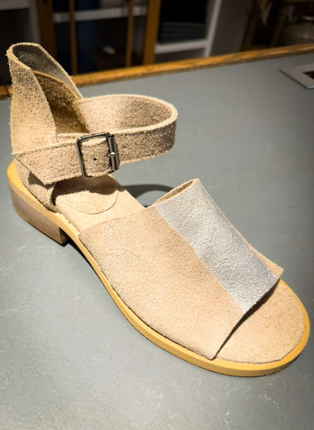 Moma Sandaal Suede