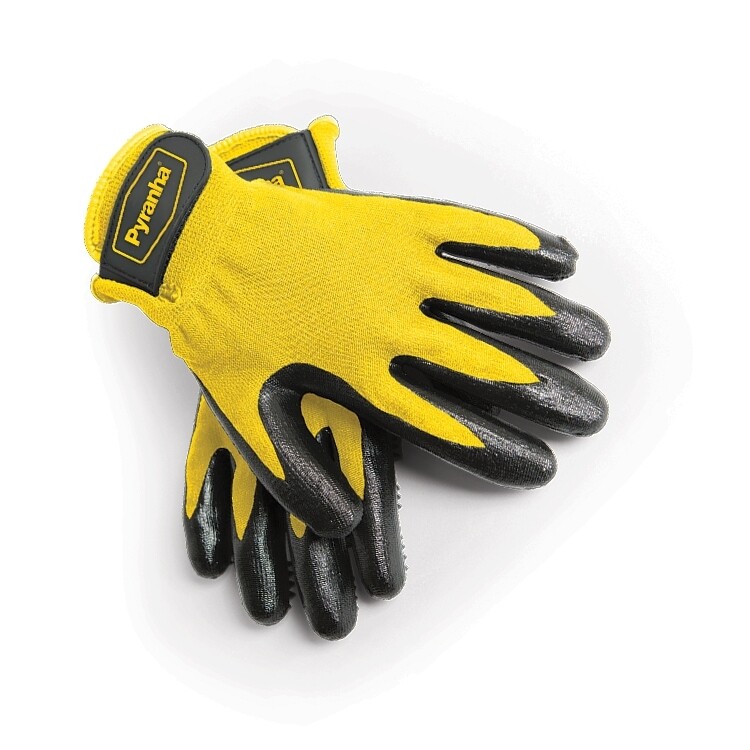 Pyranha Grooming Gloves