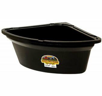 Little Giant 26 Quart Corner Feeder