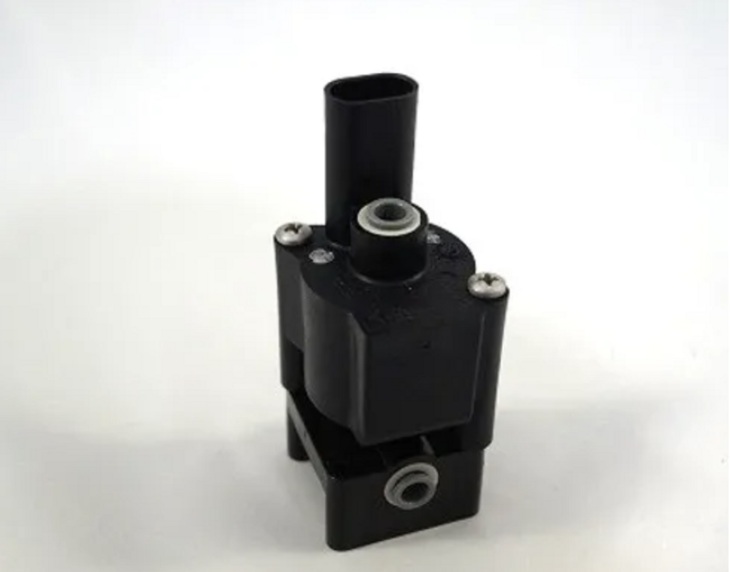 Landmark Foam Parts 3-Way Smucker Solenoid FM3033