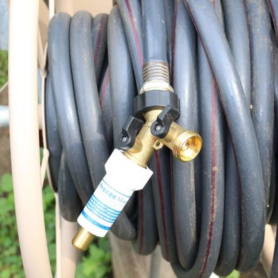 Freeze Miser® 2-Way Y-Valve Shut-Off (¾″ Brass Hose Connector)