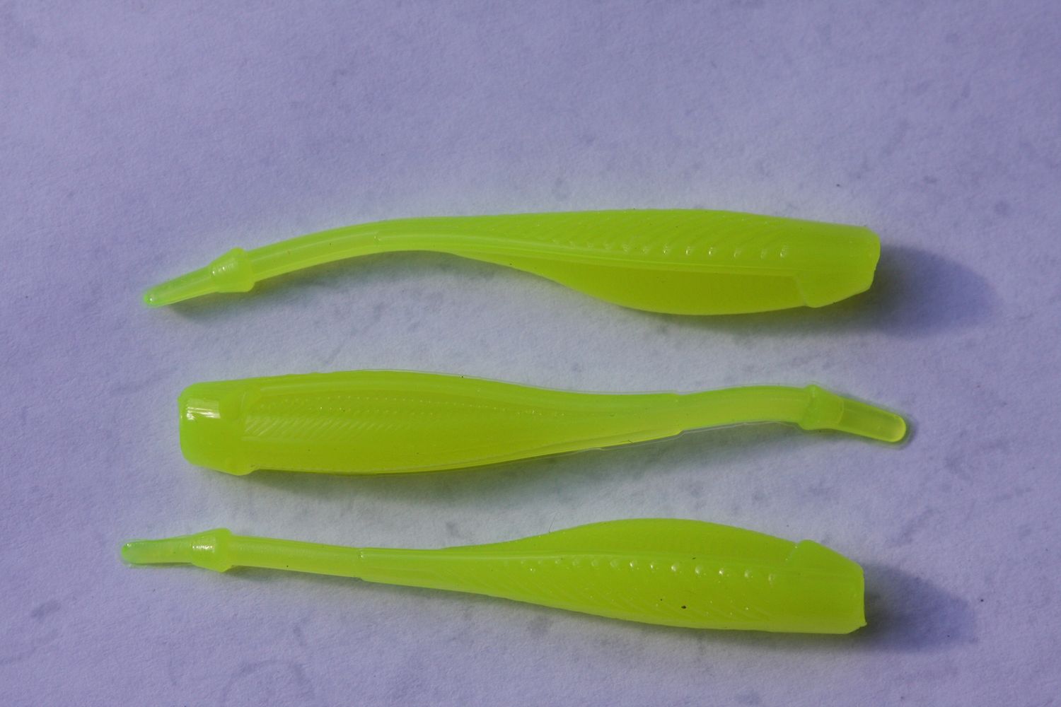 2" PIN POINT, Color: NEON YELLOW, Salt: NO SALT, Scent: NO SCENT